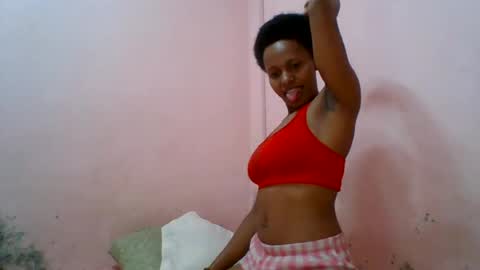Snapshot of aurelia107 chatting on 07/09/26, 05:11 aurelia107 online show from 07/09/26, 05:11