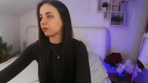 Aurora online show from 03/10/25, 02:16