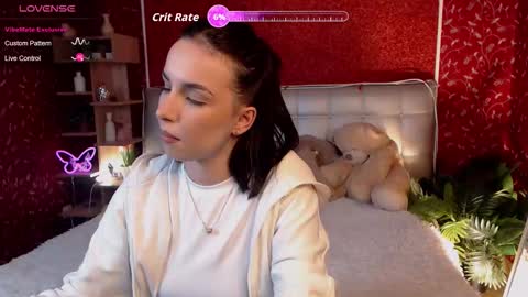 Aurora online show from 02/25/26, 06:06