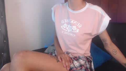 Snapshot of aurora_ath chatting on 05/26/26, 02:07 Aurora ath online show from 05/26/26, 02:07
