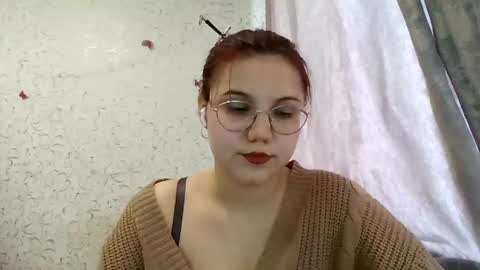 Snapshot of aurora_breeze chatting on 05/03/26, 09:48 Kiara Xanthe online show from 05/03/26, 09:48