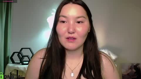 Snapshot of aurora_briggs chatting on 07/09/26, 11:58 Camila online show from 07/09/26, 11:58