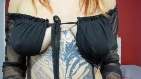 Snapshot of aurora_doll_ chatting on 02/25/25, 02:44 AURORA online show from 02/25/25, 02:44