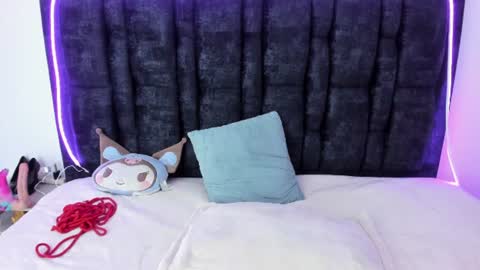 Snapshot of aurora_doll_ chatting on 06/11/26, 02:48 AURORA online show from 06/11/26, 02:48