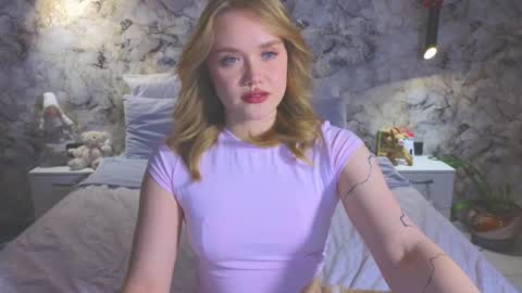 Kate online show from 03/26/26, 01:33