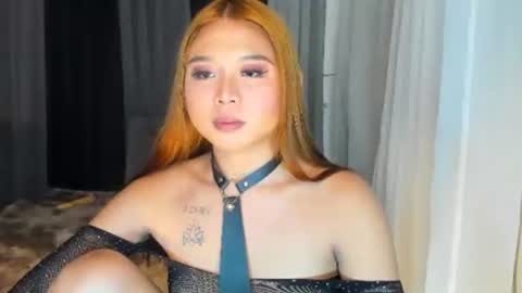 Kate online show from 10/19/25, 03:07