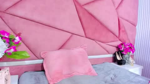 Snapshot of aurora_jackson_ chatting on 02/25/26, 12:37 Aurora online show from 02/25/26, 12:37