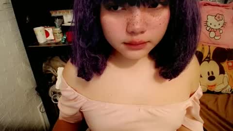 Snapshot of aurora_more chatting on 03/07/25, 01:20 cute online show from 03/07/25, 01:20