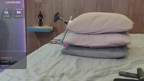 Serena online show from 11/08/25, 08:47