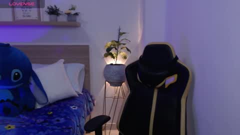 Snapshot of aurora_rodriguez chatting on 12/03/24, 12:16 aurora_rodriguez online show from 12/03/24, 12:16