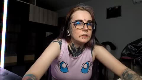 Milana online show from 10/05/25, 12:58