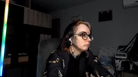 Milana online show from 10/09/25, 10:57