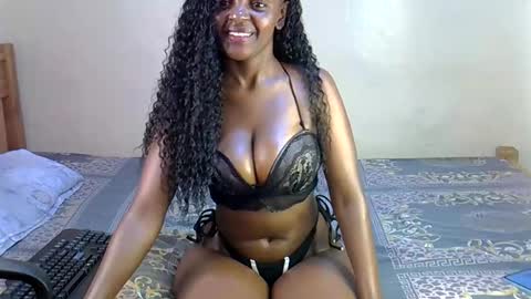 Snapshot of aurora_starr chatting on 04/08/26, 12:43 Starr online show from 04/08/26, 12:43