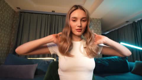 Aurora online show from 01/28/25, 06:16