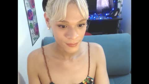 AURORA online show from 12/22/25, 07:00