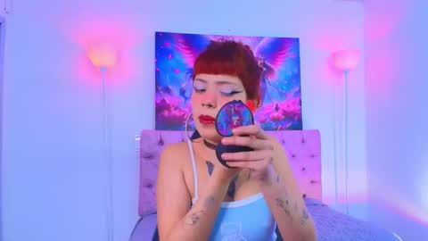 Snapshot of auroradiaz_ chatting on 01/28/25, 03:47 Aurora Diaz online show from 01/28/25, 03:47