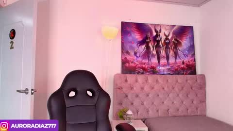 Snapshot of auroradiaz_ chatting on 03/01/25, 10:13 Aurora Diaz online show from 03/01/25, 10:13