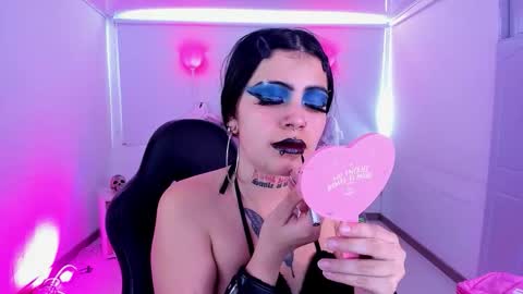 Snapshot of auroradiaz_ chatting on 10/20/25, 07:47 Aurora Diaz online show from 10/20/25, 07:47