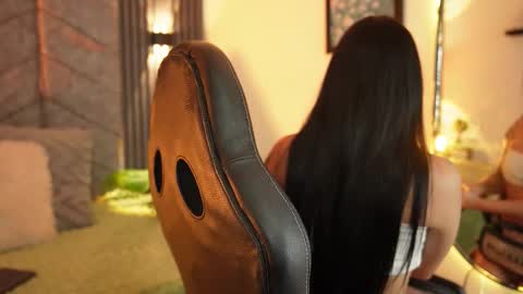 aurora online show from 12/22/25, 07:33