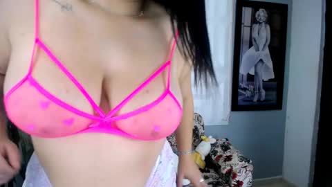 INSTAGRAM AURORA MCRY online show from 05/02/26, 03:00