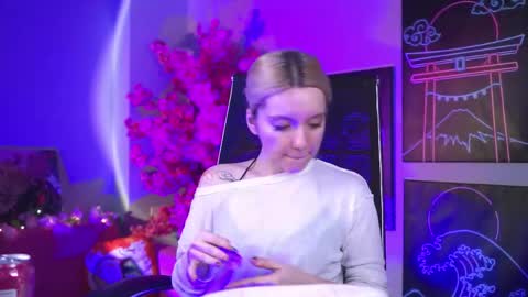 aurorawrenfield online show from 03/24/26, 02:27