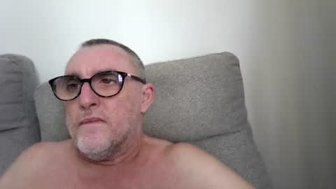 Snapshot of aussie_ozzie chatting on 07/08/26, 02:16 aussie_ozzie online show from 07/08/26, 02:16