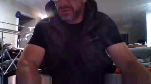 aussieguy59660 online show from 10/04/25, 10:35