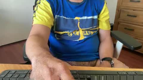 Snapshot of aussielatino82 chatting on 02/07/25, 12:53 Rich online show from 02/07/25, 12:53