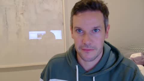 aussiesurfer0000 online show from 05/27/26, 04:09
