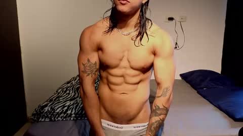 Snapshot of austiin_haze chatting on 04/25/26, 01:52 Austin online show from 04/25/26, 01:52