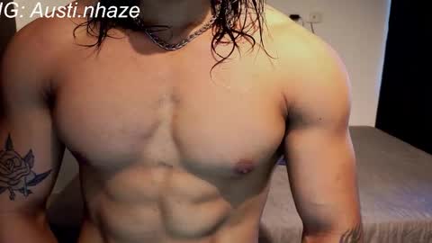 Snapshot of austiin_haze chatting on 04/26/26, 02:04 Austin online show from 04/26/26, 02:04