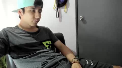 austin1119a online show from 12/04/25, 05:43