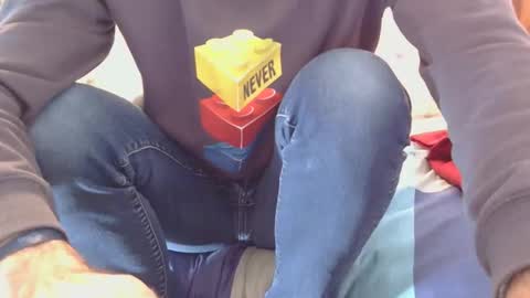 Austin online show from 11/12/25, 05:57