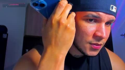 A online show from 05/15/26, 03:02