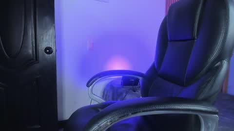 austin_rouse online show from 04/12/26, 07:52