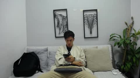 austinreeds online show from 11/24/25, 12:27