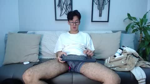 austinreeds online show from 11/29/25, 08:34