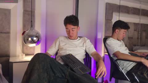 austinreeds online show from 05/15/26, 01:18