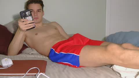 Snapshot of auston_r1ch chatting on 02/02/25, 01:34 Auston 3 online show from 02/02/25, 01:34