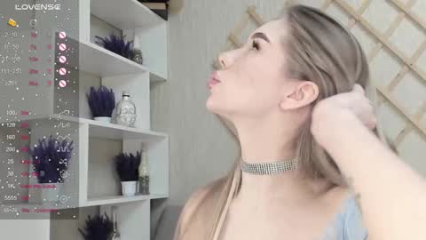 Snapshot of auto_baby chatting on 10/05/25, 11:41 Dasha online show from 10/05/25, 11:41