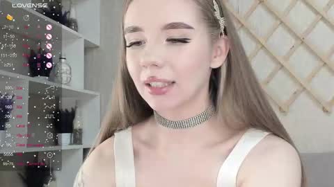 Snapshot of auto_baby chatting on 10/08/25, 11:08 Dasha online show from 10/08/25, 11:08