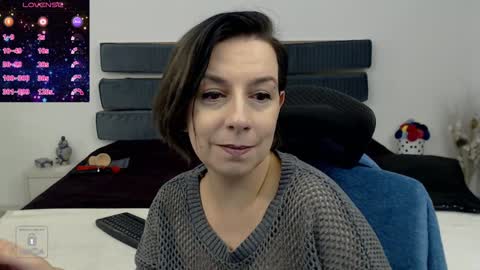 AutumnOpal online show from 02/01/25, 10:55