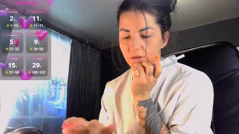 Ava online show from 02/27/25, 11:20