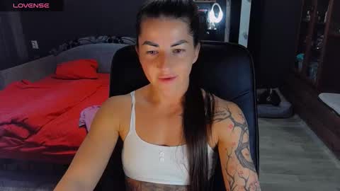 Ava online show from 09/23/25, 11:35