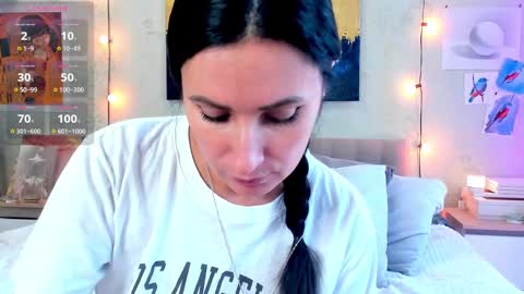 Ava online show from 03/02/25, 09:10