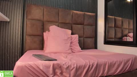 ava_bonny online show from 11/28/25, 08:55