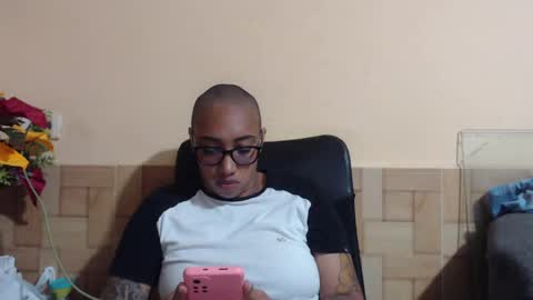 Snapshot of ava_f0xy chatting on 05/09/26, 01:00 Ava Jordana online show from 05/09/26, 01:00