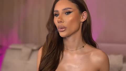 Snapshot of ava_heath chatting on 02/05/25, 11:17 Ava online show from 02/05/25, 11:17