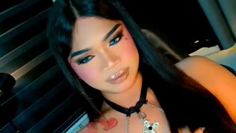 Snapshot of ava_lux chatting on 06/24/26, 11:20 Ava online show from 06/24/26, 11:20