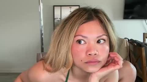 Little Ava  online show from 04/13/26, 05:51